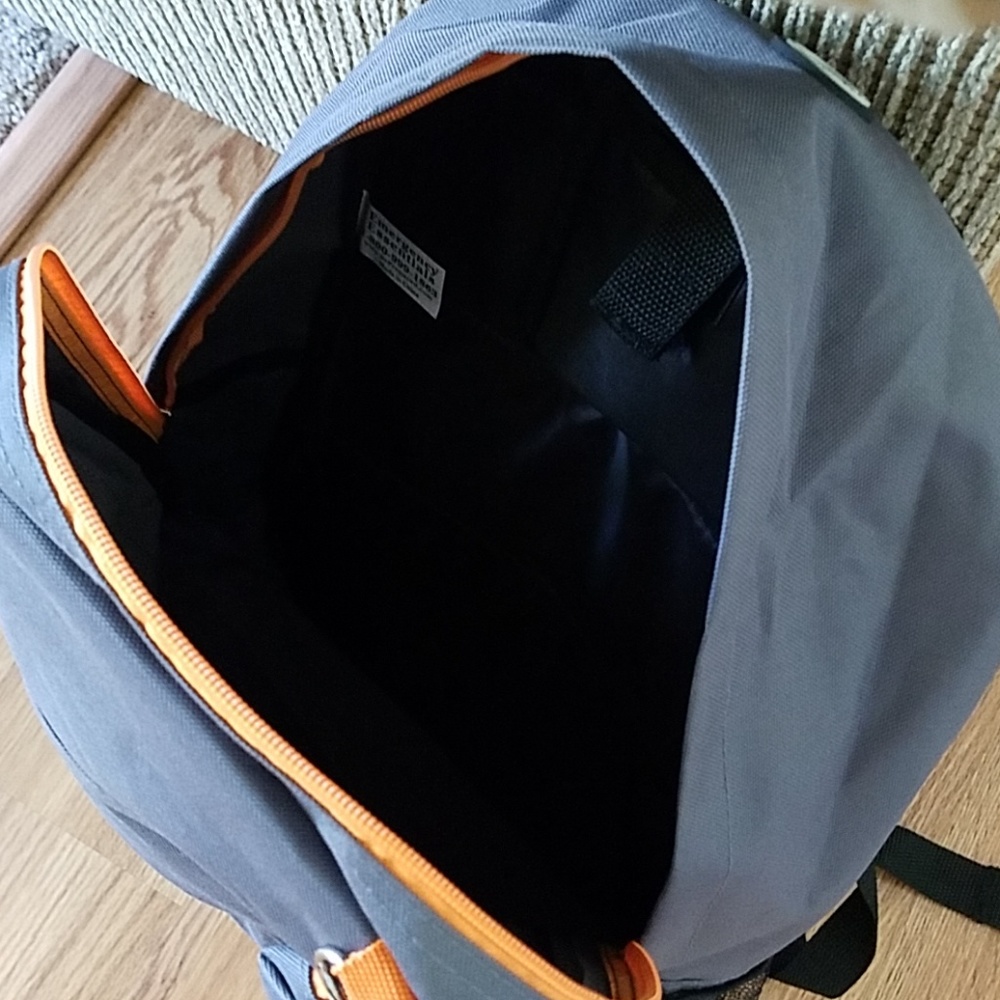 NEW backpack. - Picture 8 of 8